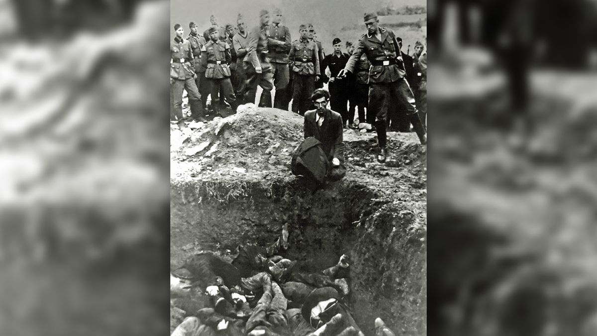 Umělá inteligence pomohla odhalit vraha z ikonické fotografie holokaustu